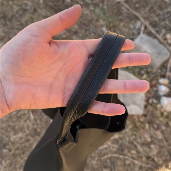 & other stories leather tote - Picture 6 of 7